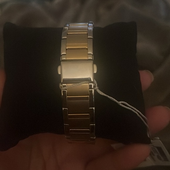 Coach Woman’s Watch. BNWT - Picture 4 of 4
